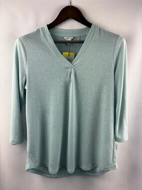 Women’s Orvis Small Pale Sea Blue V-Neck Shirt